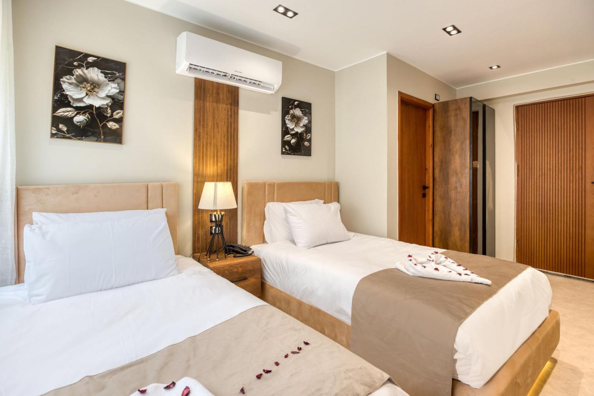 Gaia Pyramids Hotel Kafrat al Jabal Luaran gambar