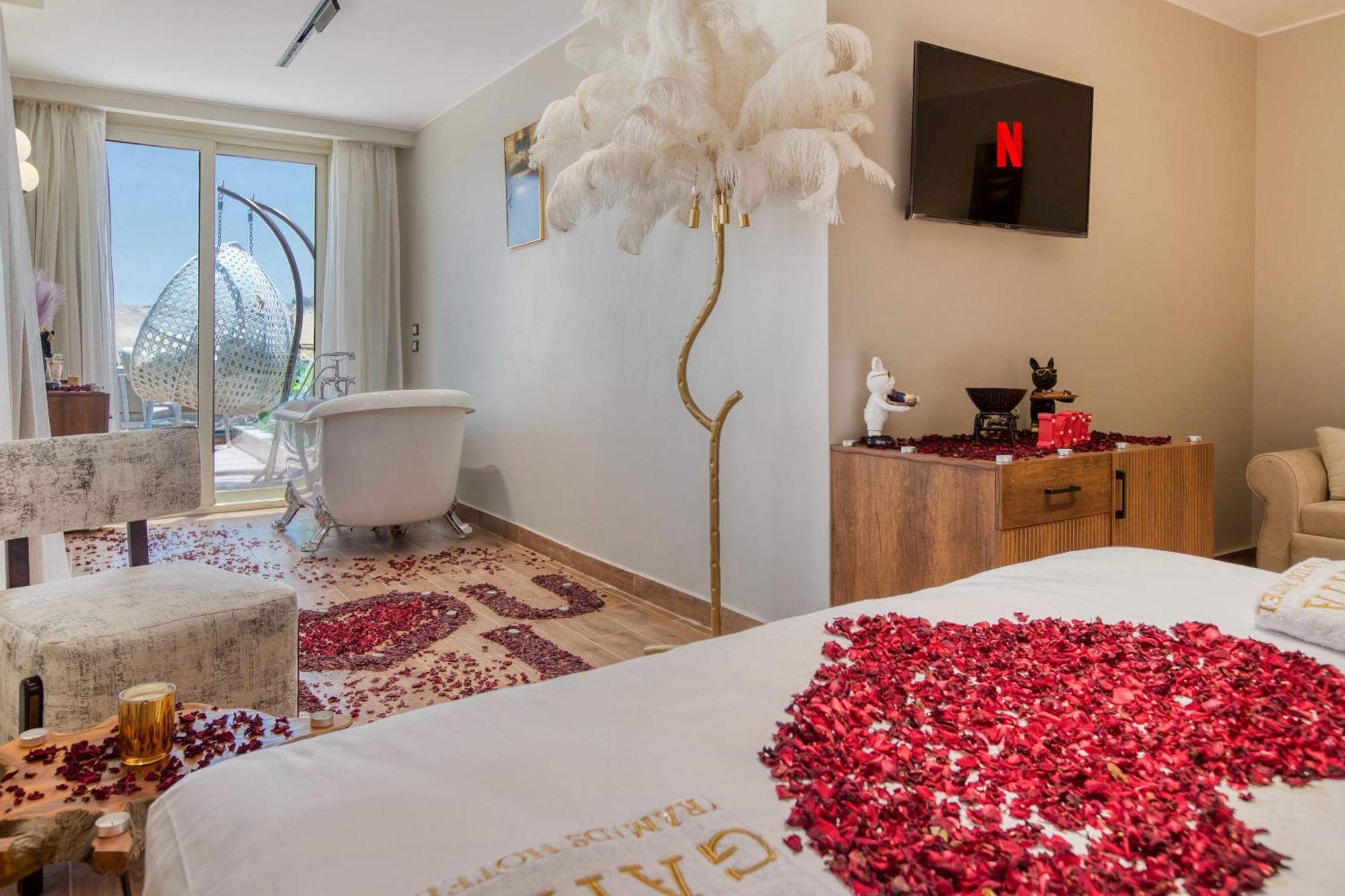 Gaia Pyramids Hotel Kafrat al Jabal Luaran gambar