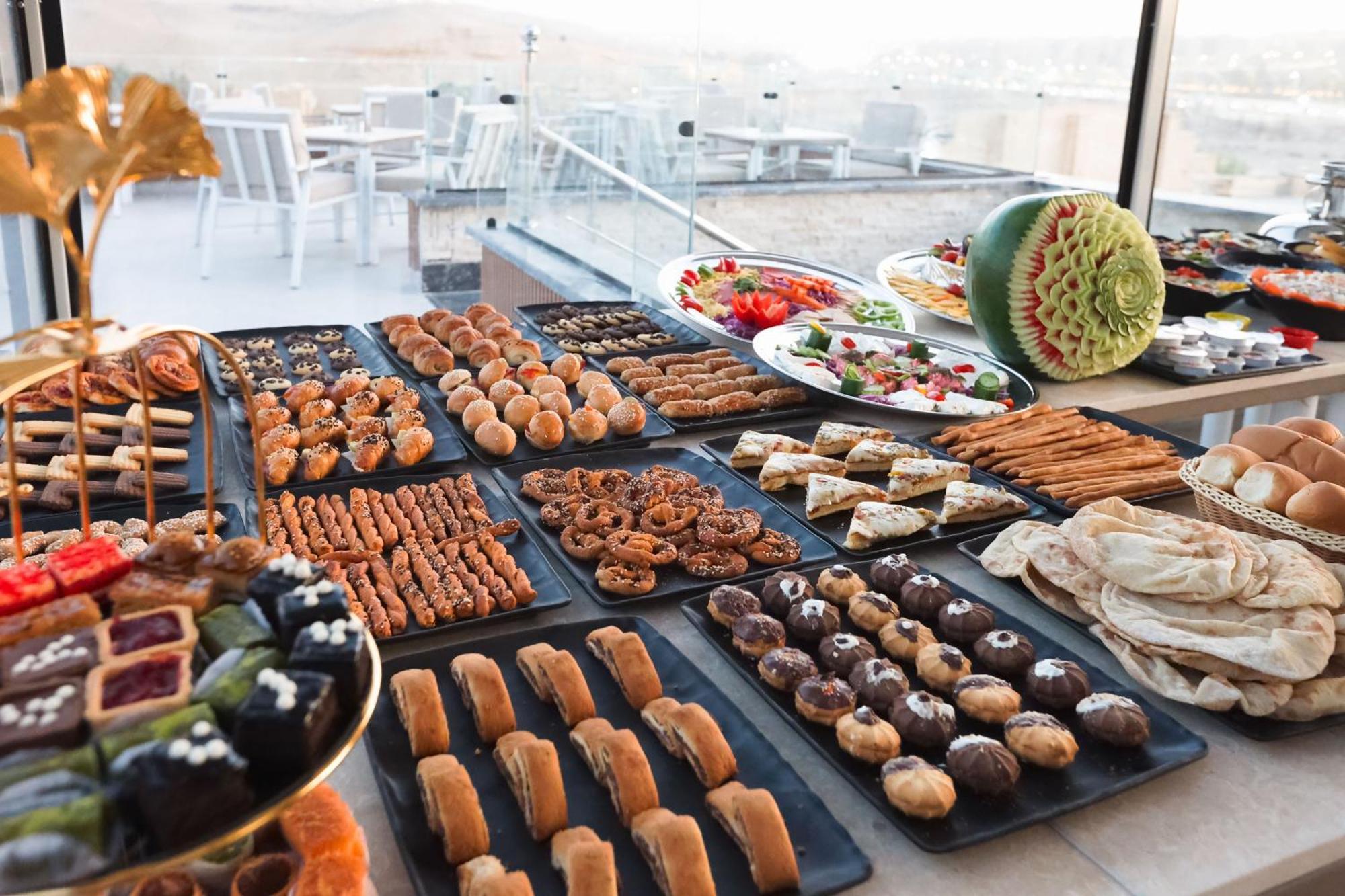 Gaia Pyramids Hotel Kafrat al Jabal Luaran gambar