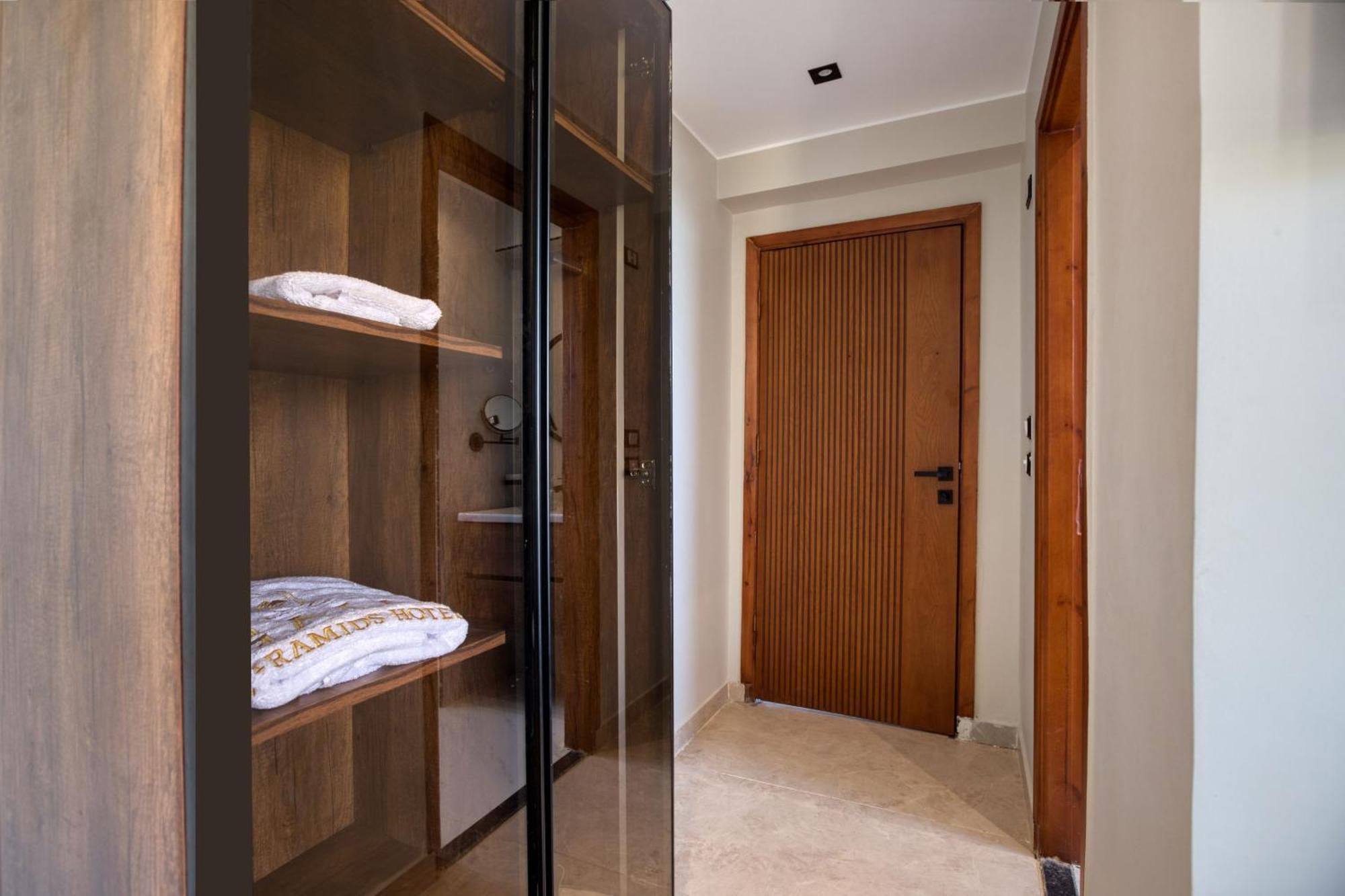 Gaia Pyramids Hotel Kafrat al Jabal Luaran gambar